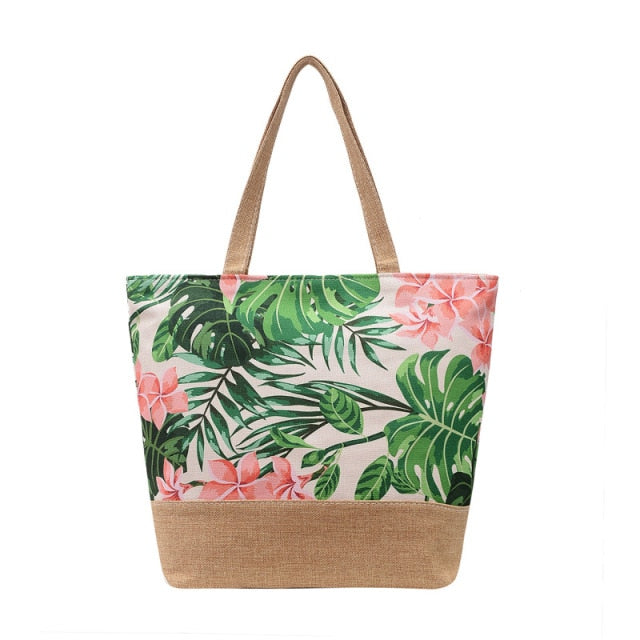 Beach essentials taske